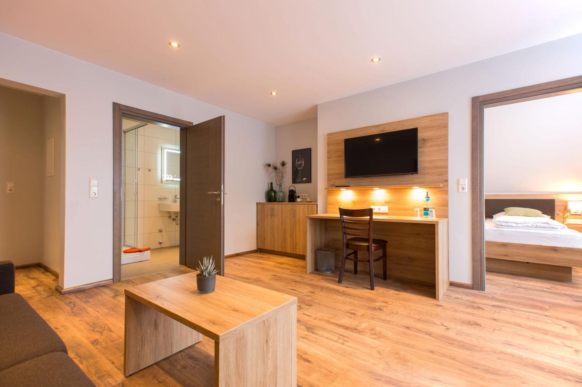 Appartements 'In Vino Veritas' Хаслах-им-Кинцигталь Экстерьер фото