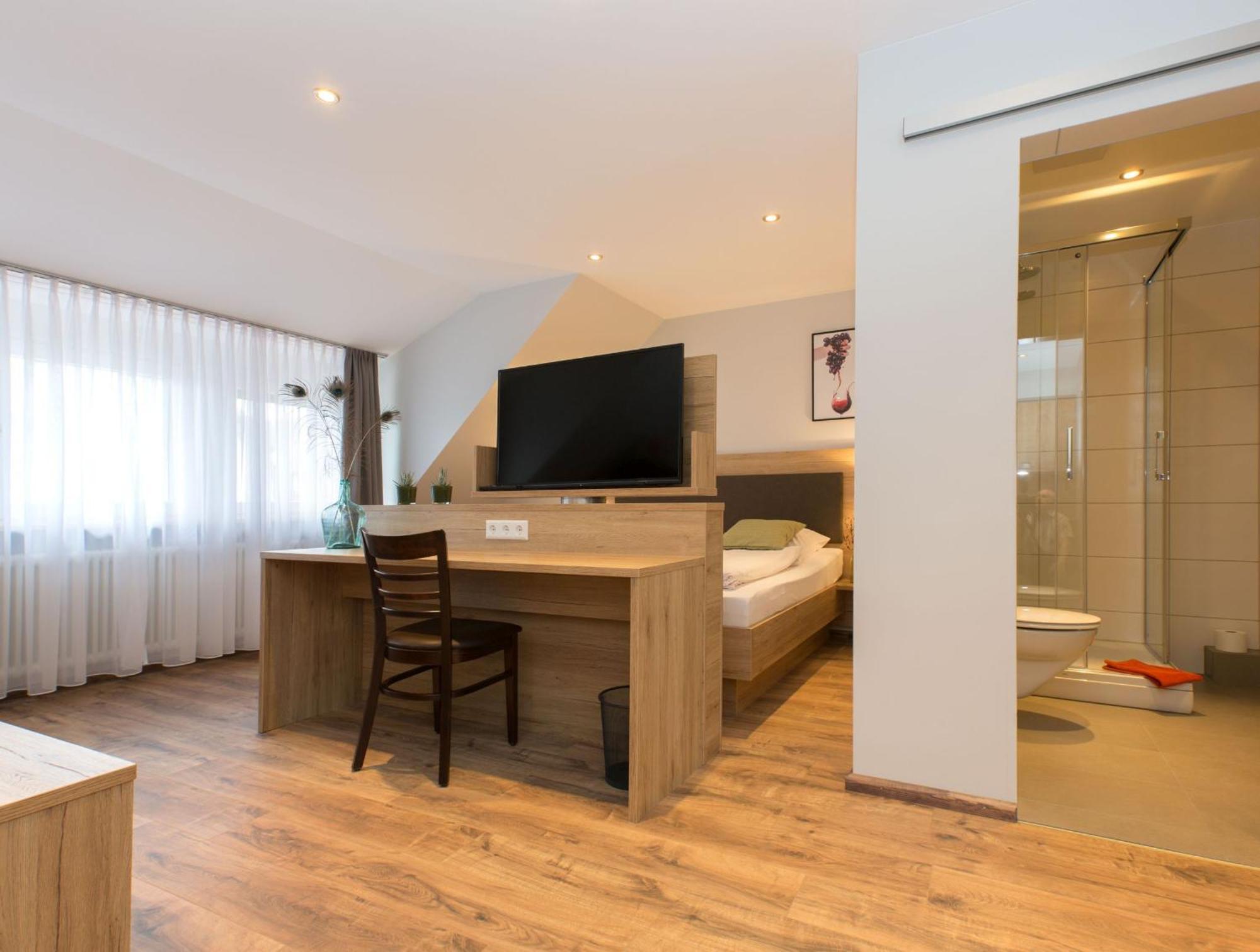 Appartements 'In Vino Veritas' Хаслах-им-Кинцигталь Экстерьер фото